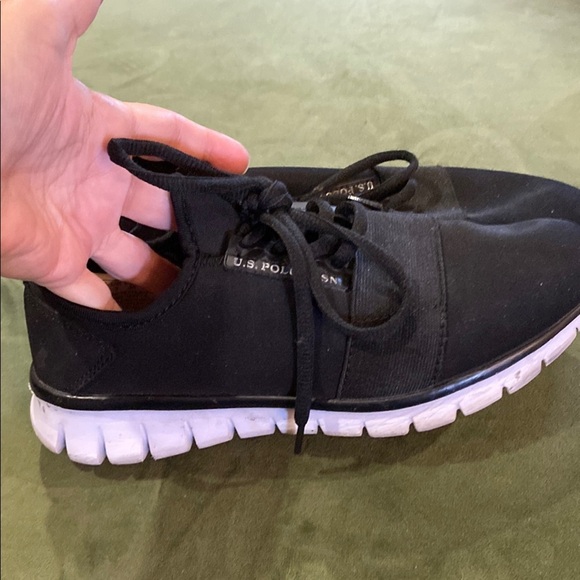 U.S. Polo Assn. Black and White Sneakers‎ with Chunky Sole - Picture 1 of 7